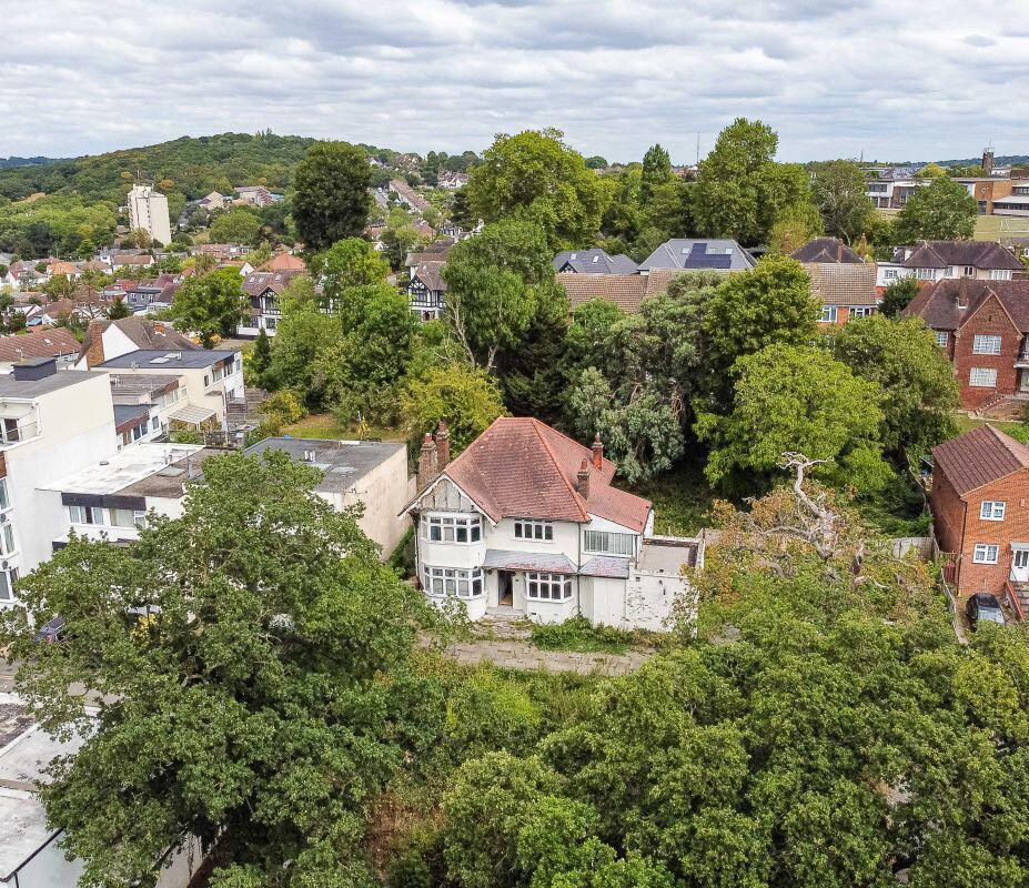 Main image of property: 22 Mansfield Hill, London, E4 7JU