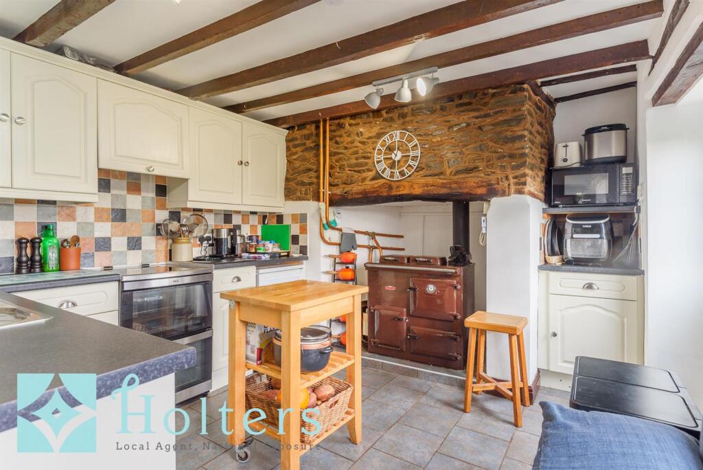 Garn Cottage & Garn Lodge (self-contained annexe), Aberbechan photo 4