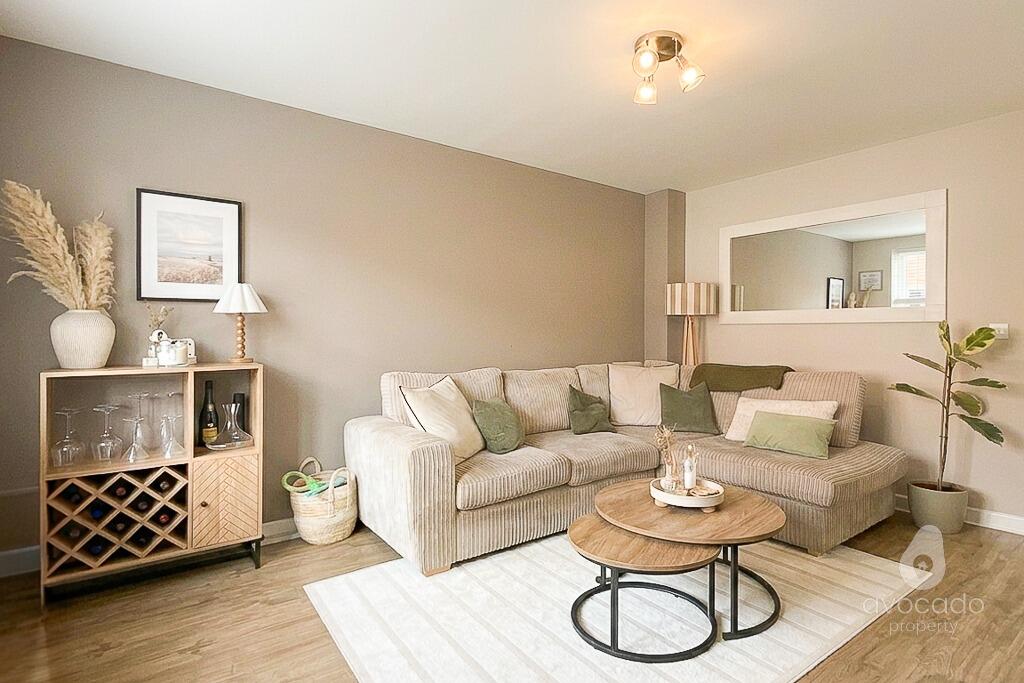 House in Binfield, Bracknell Forest - More