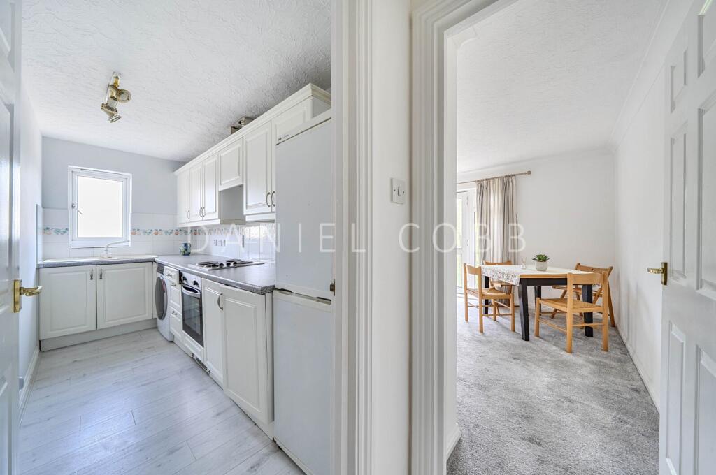 Apartment in London - More