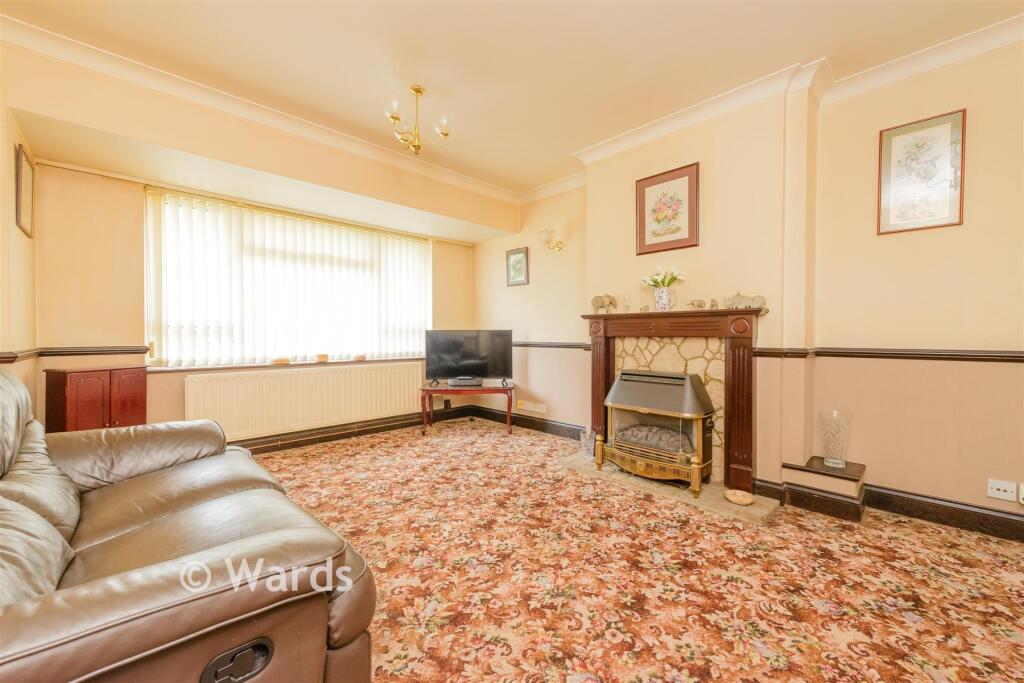 Main image of property: Walnut Tree Way, Meopham, Kent