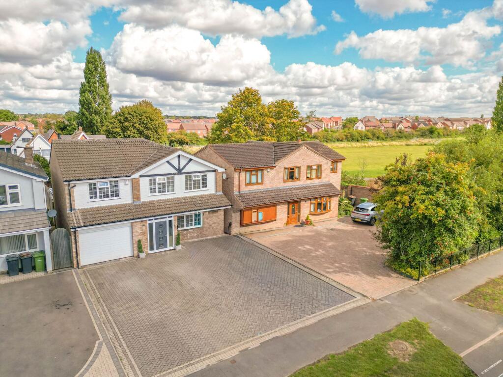 Main image of property: Buttermere Avenue, Nuneaton, CV11