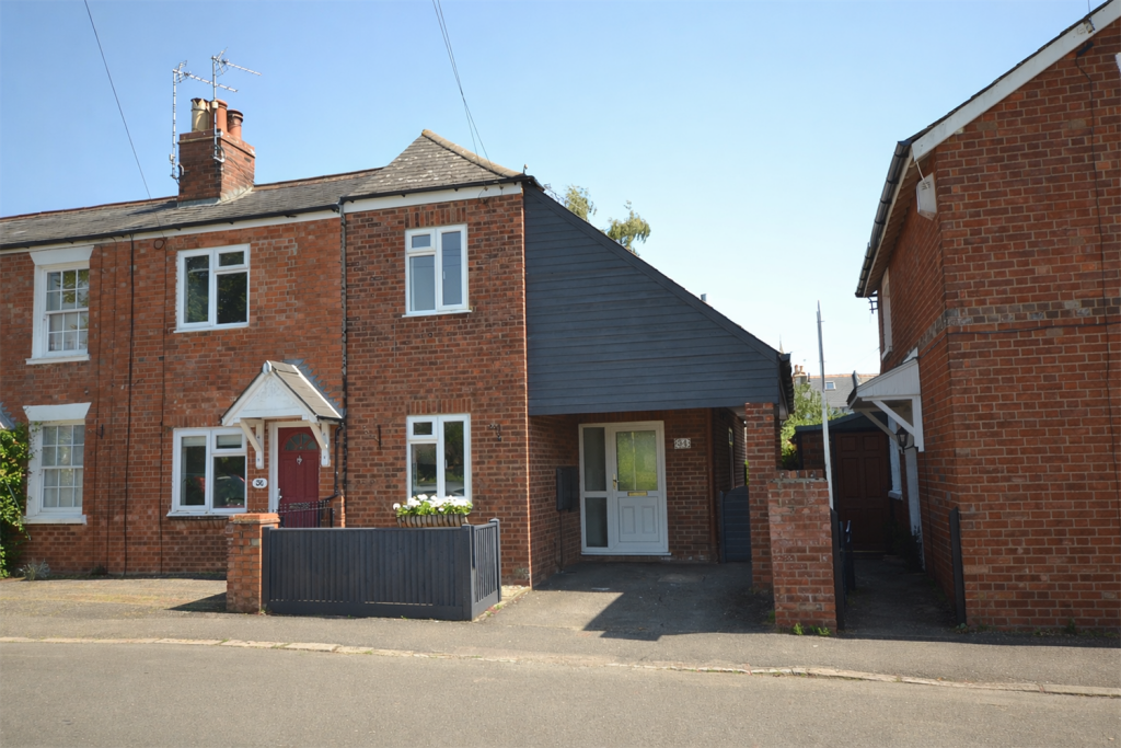 Main image of property: Kidmore End Road, Emmer Green, Reading