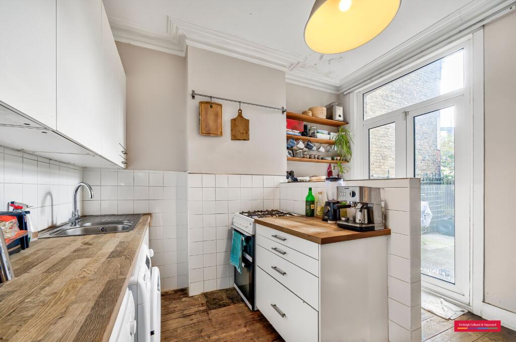 House in London, Muswell Hill - View 3