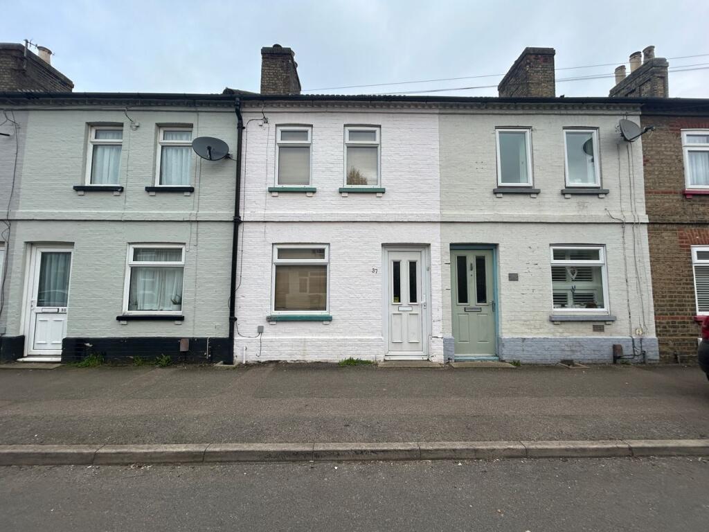 Main image of property: Lawrence Road, Biggleswade, SG18