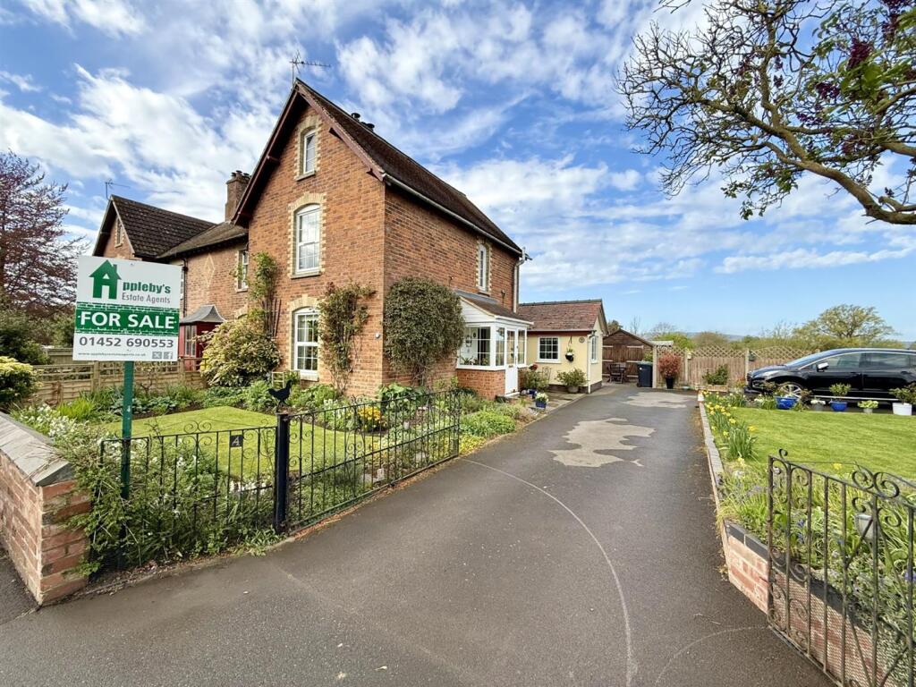 Main image of property: Barbers Bridge, Rudford, Gloucester
