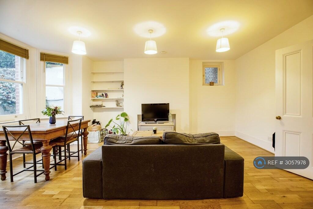 Apartment in London, Myatt's Fields, Loughborough Junction - View 4