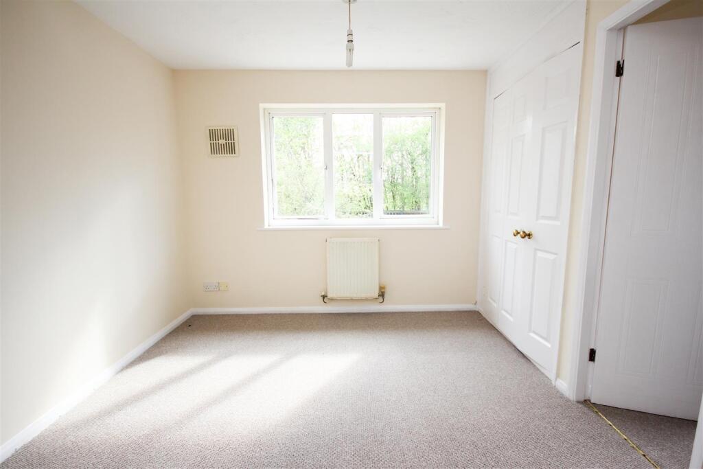 House in Wellingborough - View 6