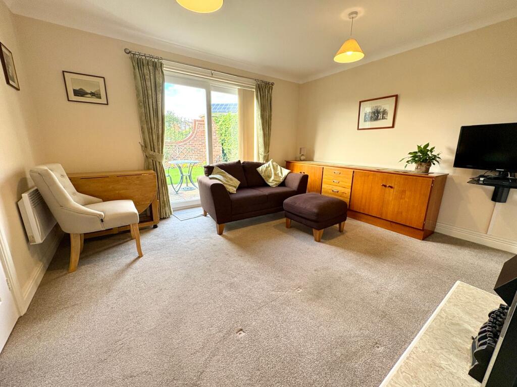 House in Leicester - View 2
