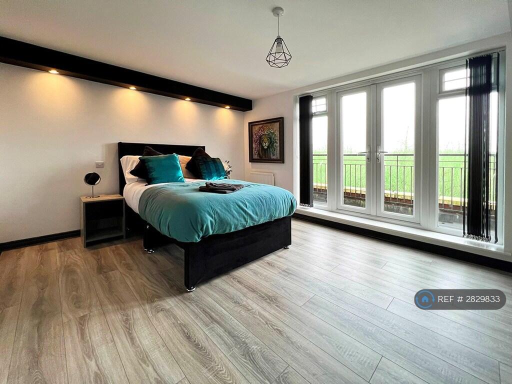 Main image of property: Snowgoose Way, Newcastle-Under-Lyme, ST5