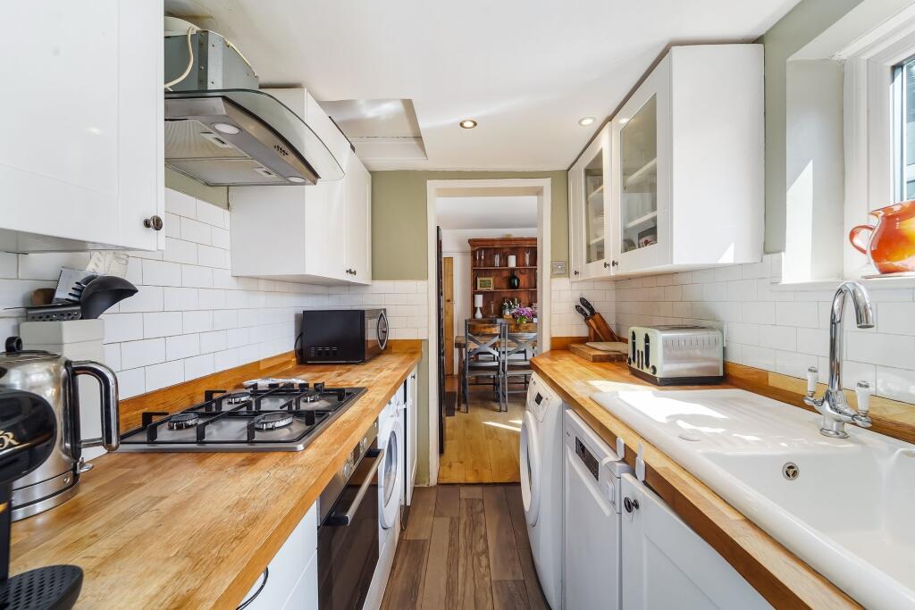 House in Elmbridge, Surrey - View 4