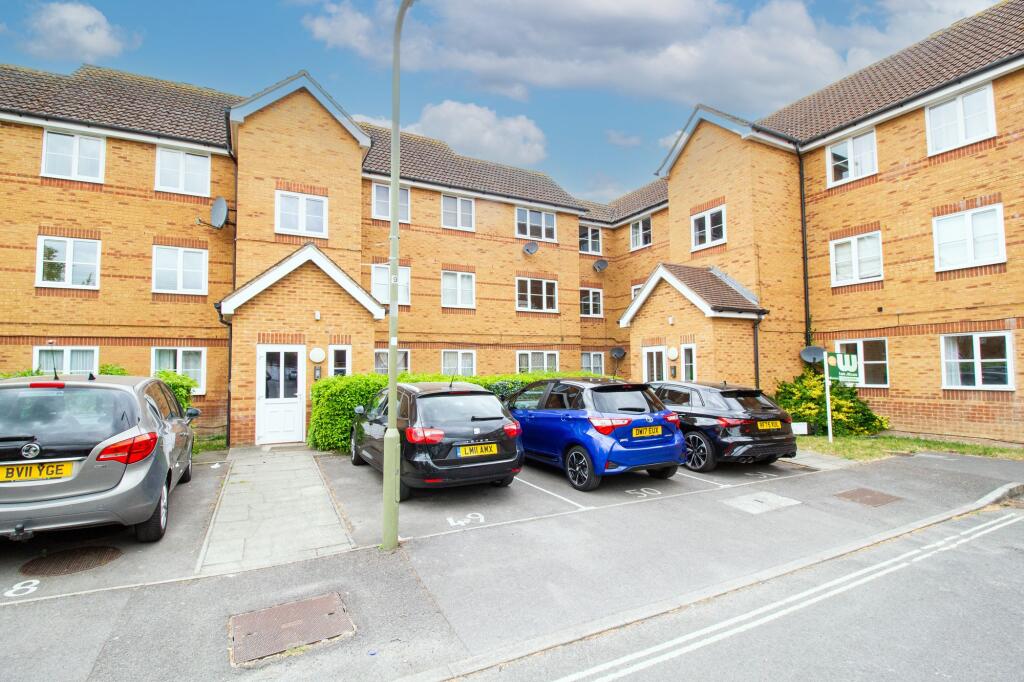 Main image of property: Aspen Grove, Aldershot, GU12