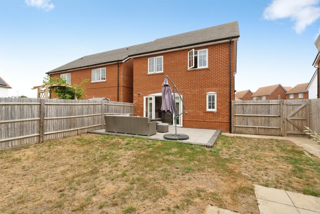 Roemead Drive, Yapton, Arundel photo 2