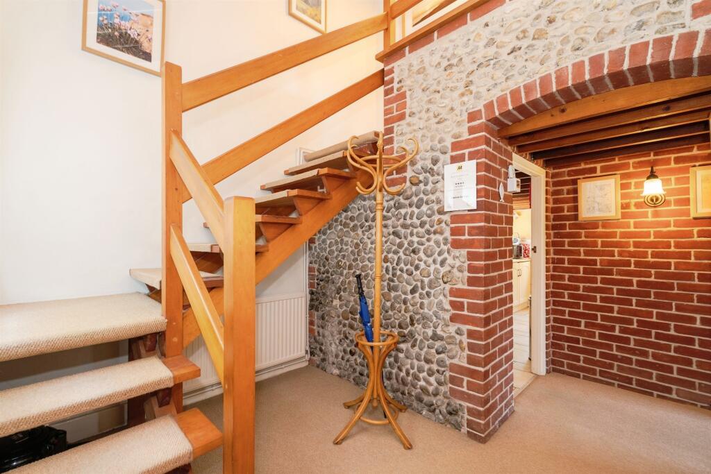 House in North Norfolk, Briston - More