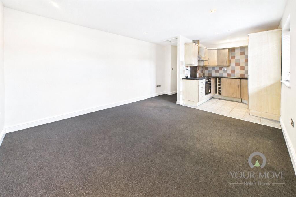 Apartment in Northampton - View 2