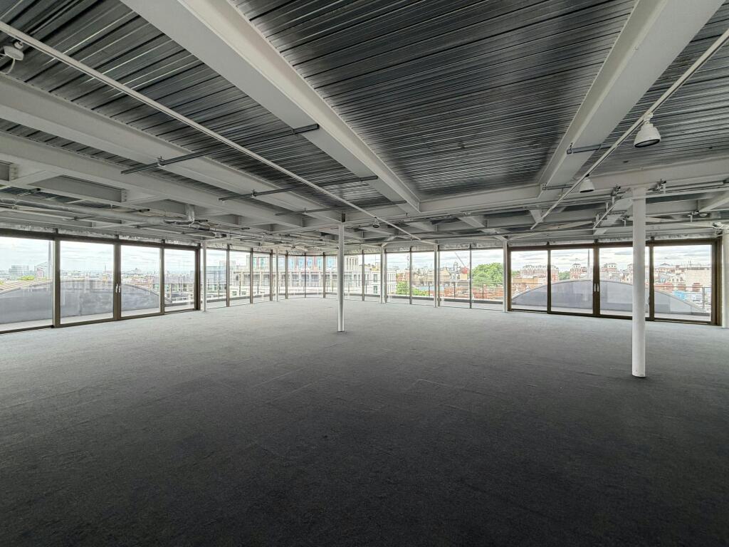 30 Berkeley Sq - Internal