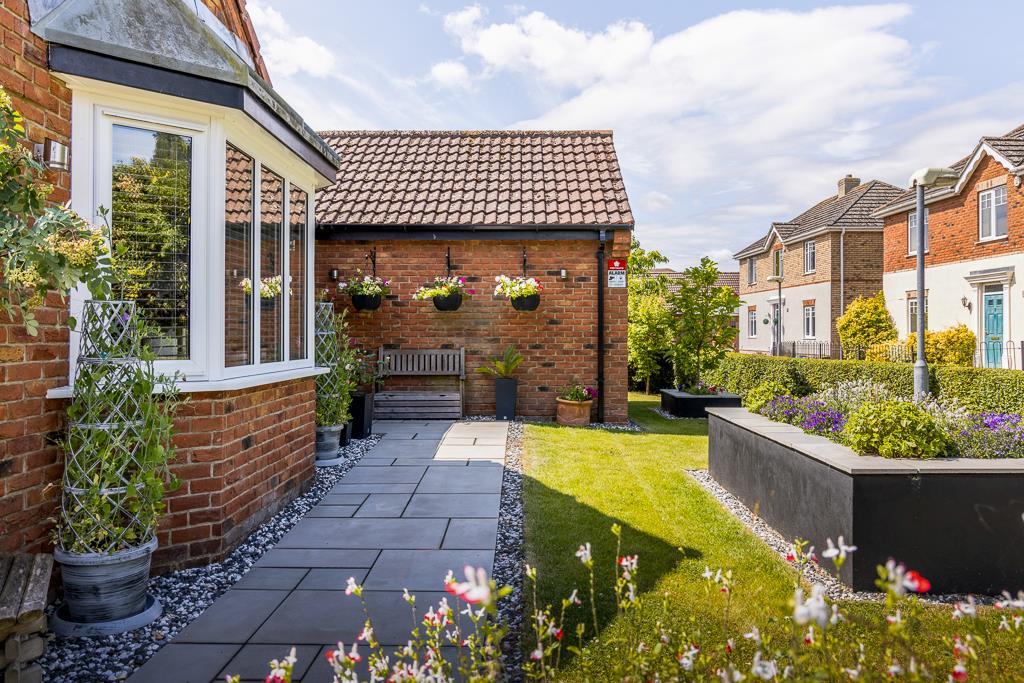 House in Peterborough - View 4