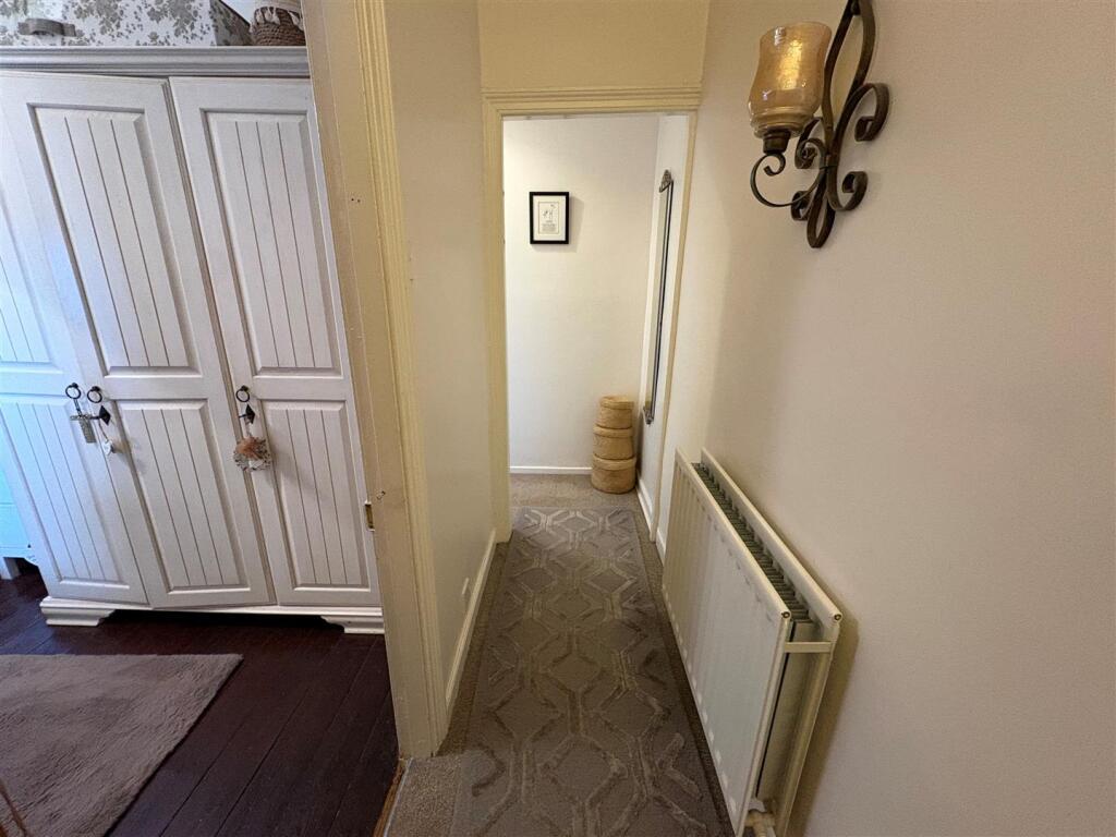 Additional image 9 of Moor Lane, Gomersal, Cleckheaton