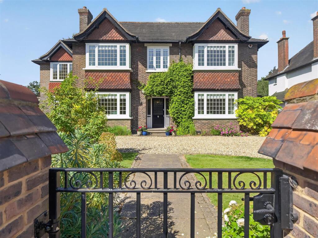 Main image of property: Manor Way, Beckenham