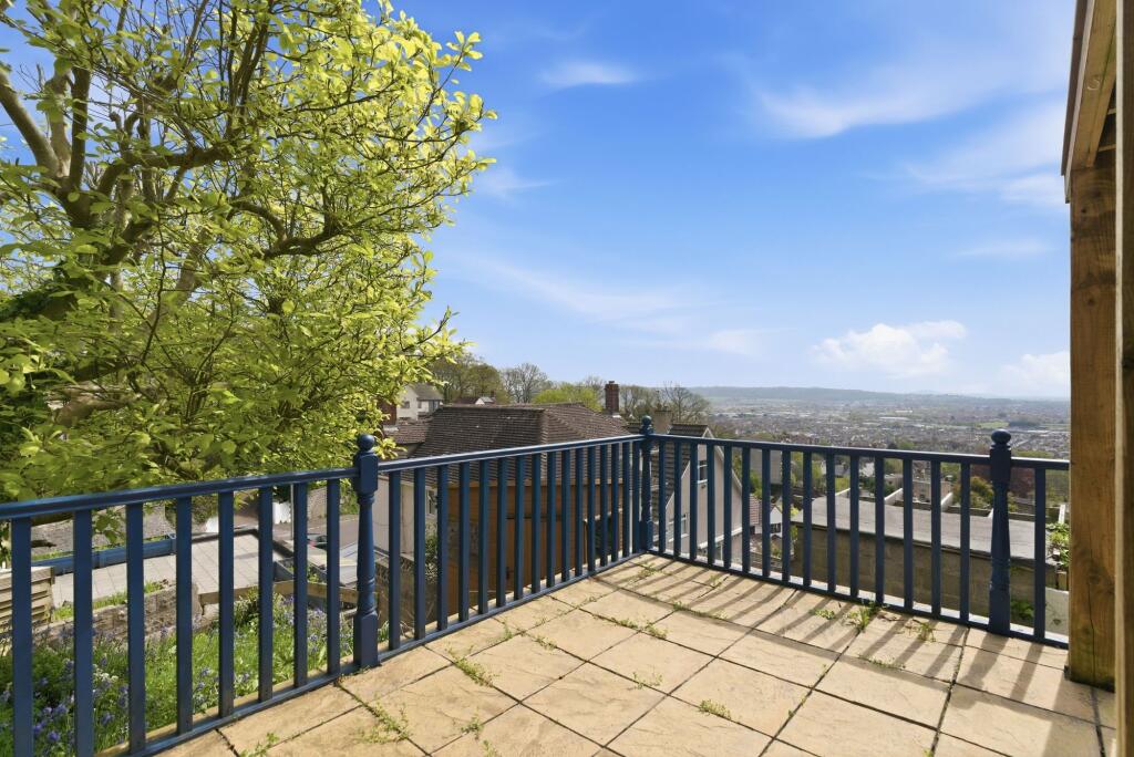 House in Weston-super-Mare, Cliftonville - View 3