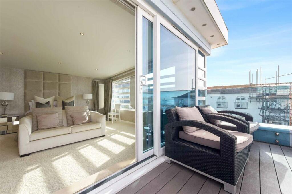 Additional image 11 of Chaddesley Wood Road, Poole, BH13