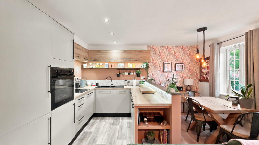 Main image of property: Selside Court, Stoneclough M26 1QT