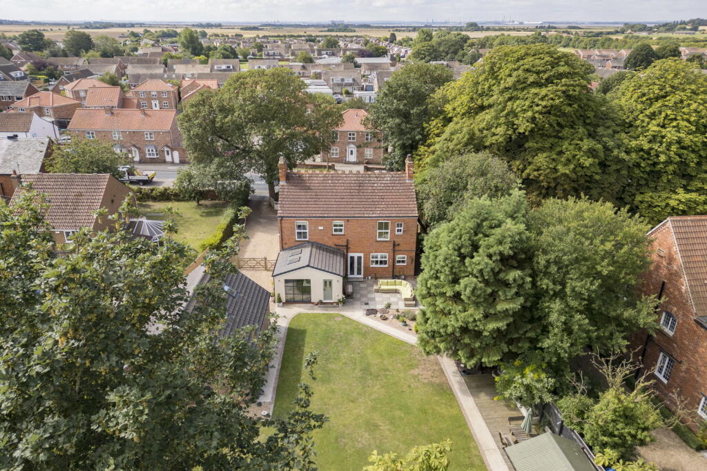 House in Hull - View 3