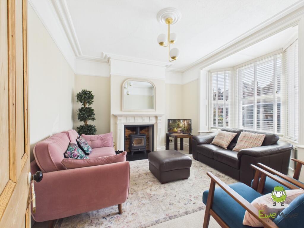 Beaconsfield Road, Basingstoke, Hampshire, RG21 photo 4
