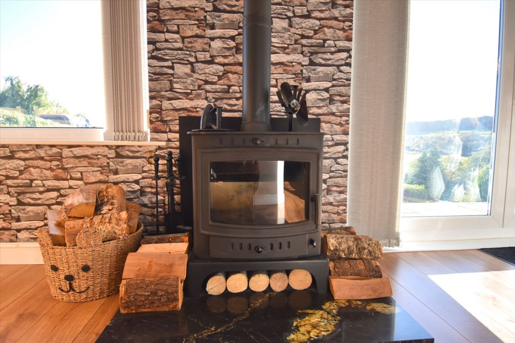 Craig Drive, Whaley Bridge, SK23 photo 4