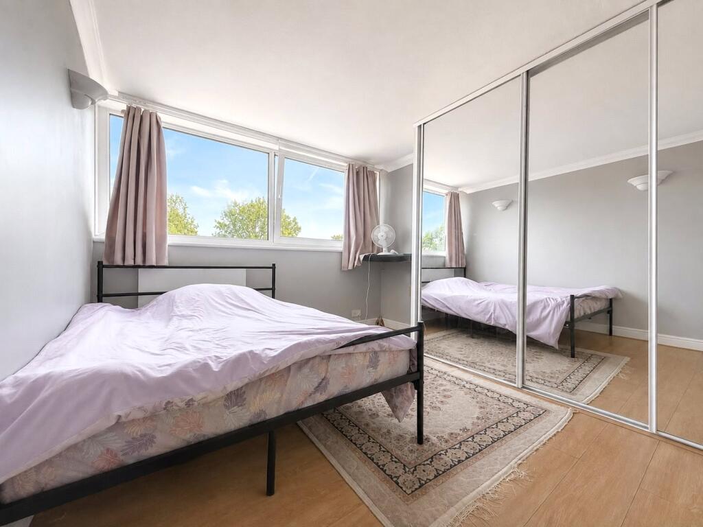 Apartment in London, Royal Borough of Greenwich - View 5