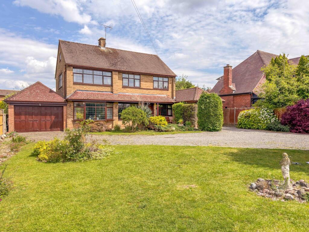 Main image of property: Lutterworth Road, Nuneaton, CV11