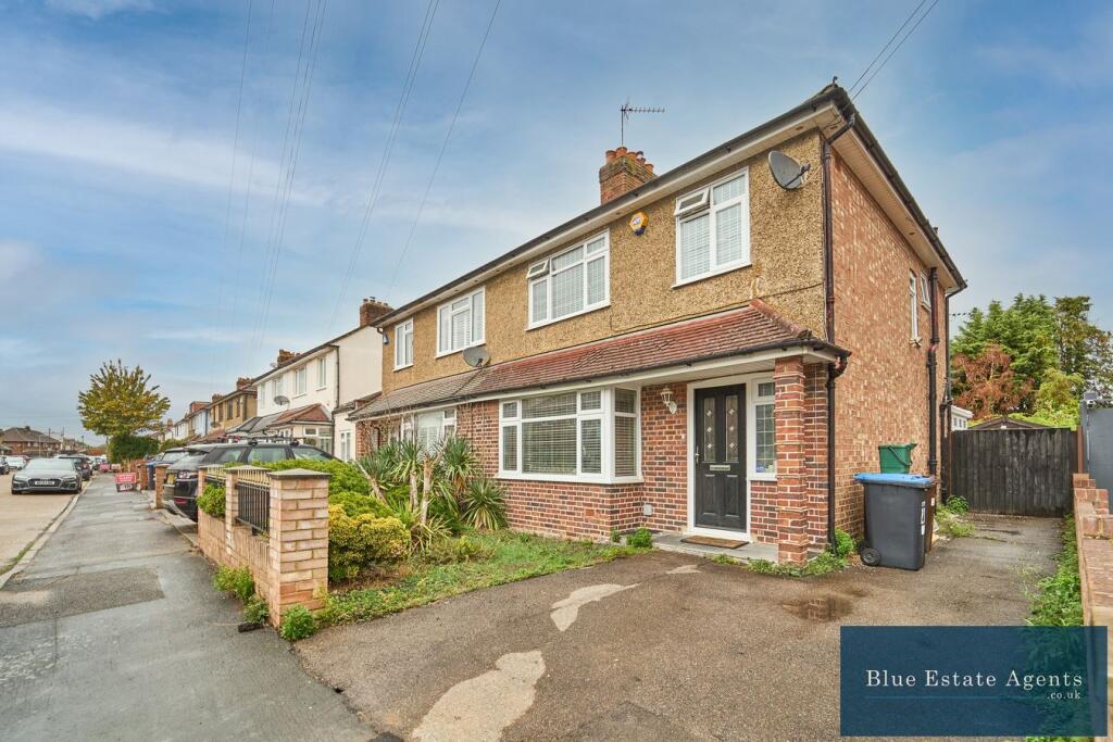 House in Runnymede, Egham Hythe - View 2