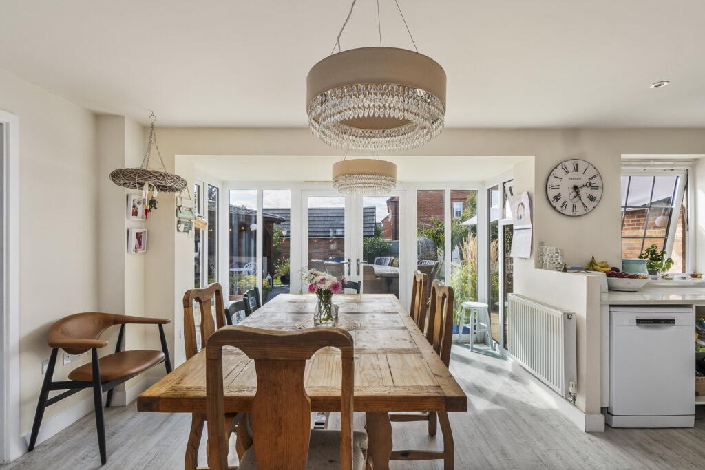 House in Stevenage - View 4