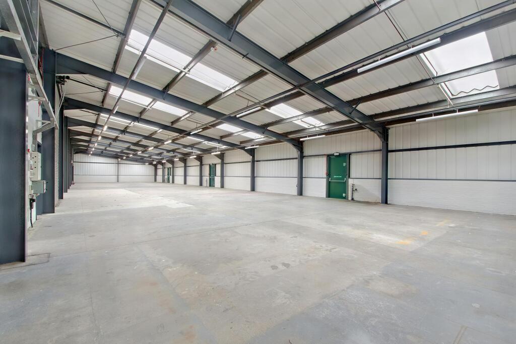 8565546interior09800.JPG
