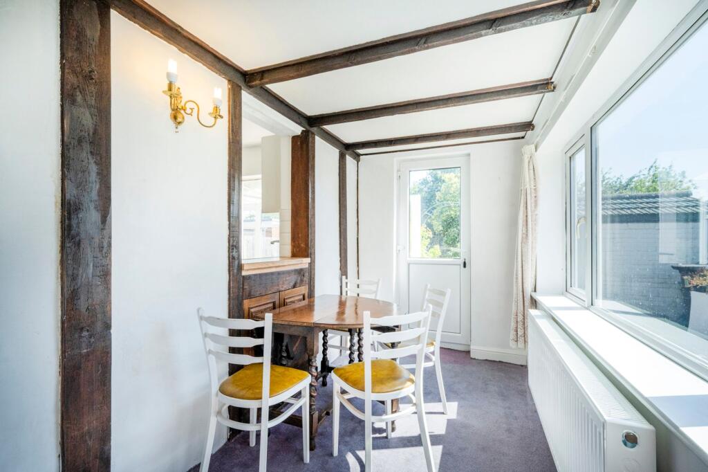House in Reading, Wokingham - More