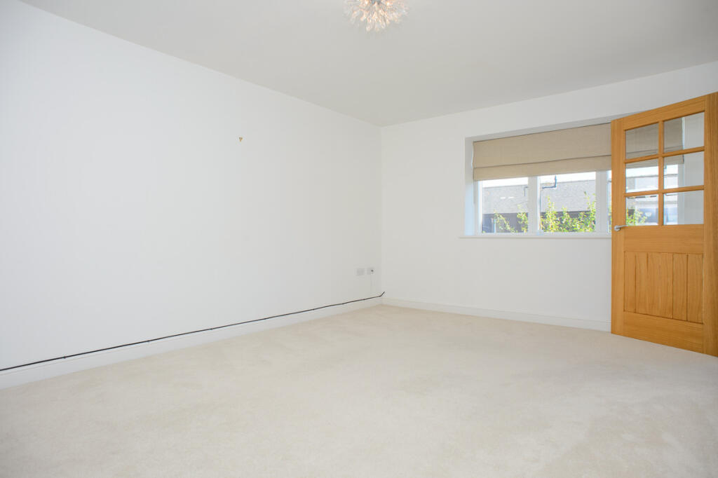 House in Tonbridge - View 5