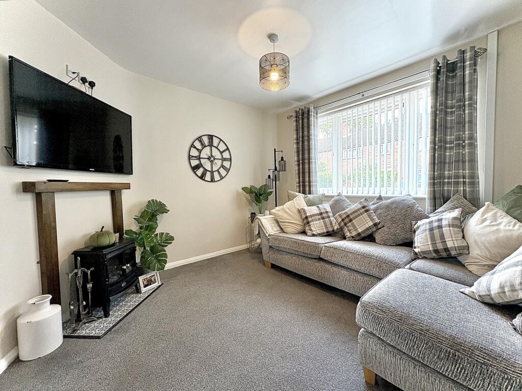 House in Wolverhampton, West Midlands - View 2