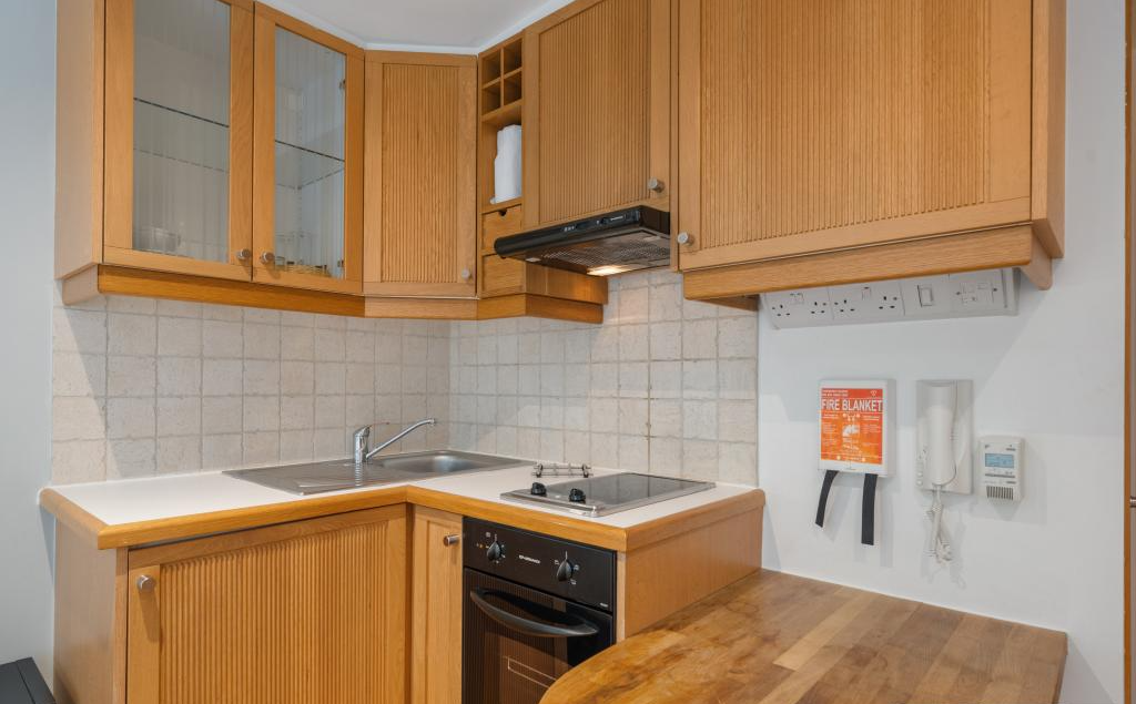 Studio flat for rent