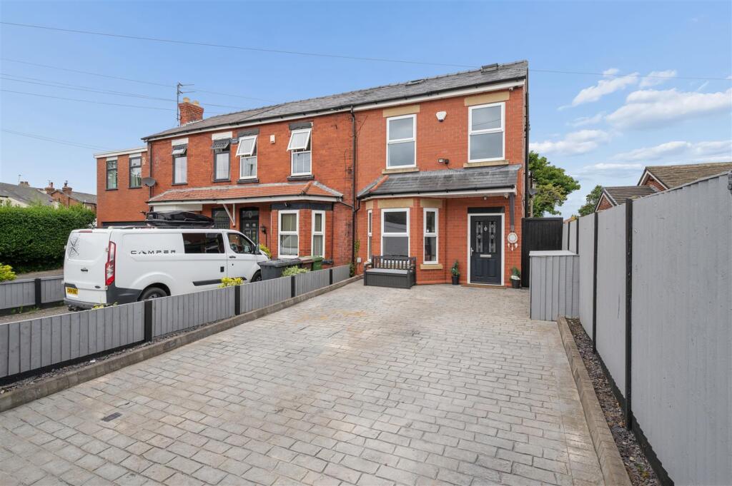 Main image of property: School Avenue, Formby, Liverpool