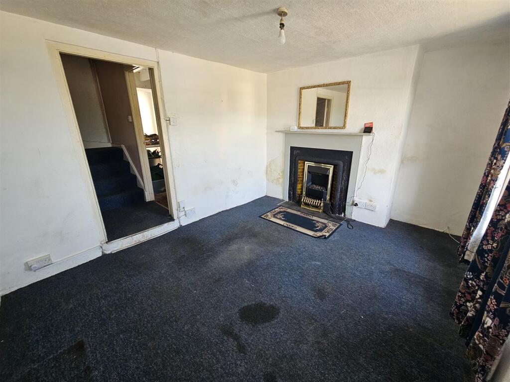 House in Plymouth, Calstock - View 2