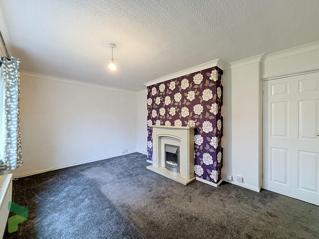 Owlet Hall Road, Darwen photo 4