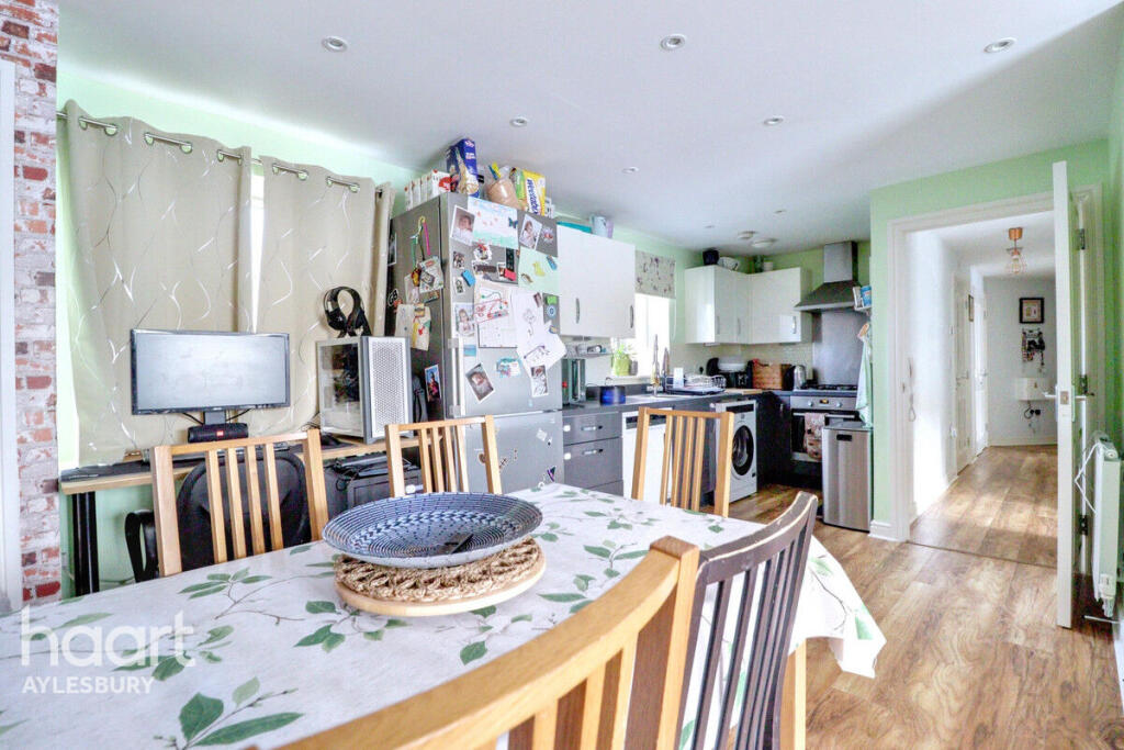 Main image of property: Alma Street, Aylesbury