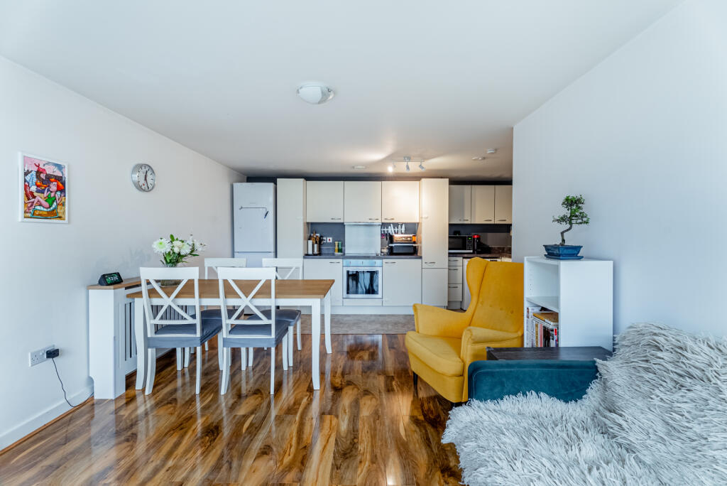 Newsom Place, Hatfield Road, St. Albans, Hertfordshire, AL1 – pohled 4