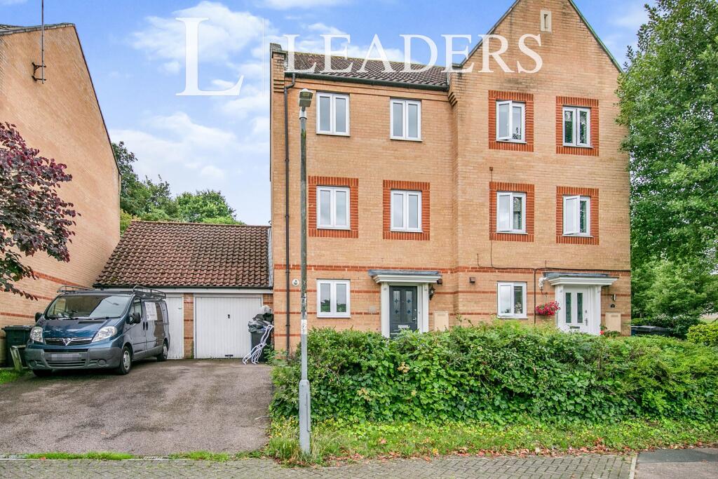 Main image of property: Barleyhayes Close, Ipswich, IP2