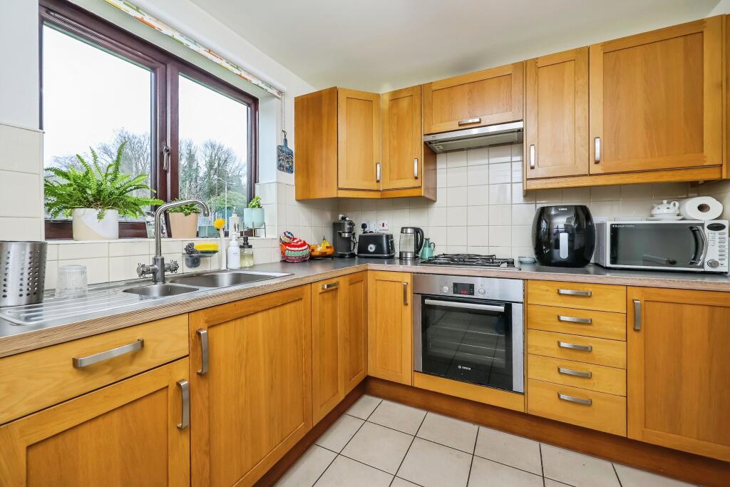 House in Gedling, Colwick - More