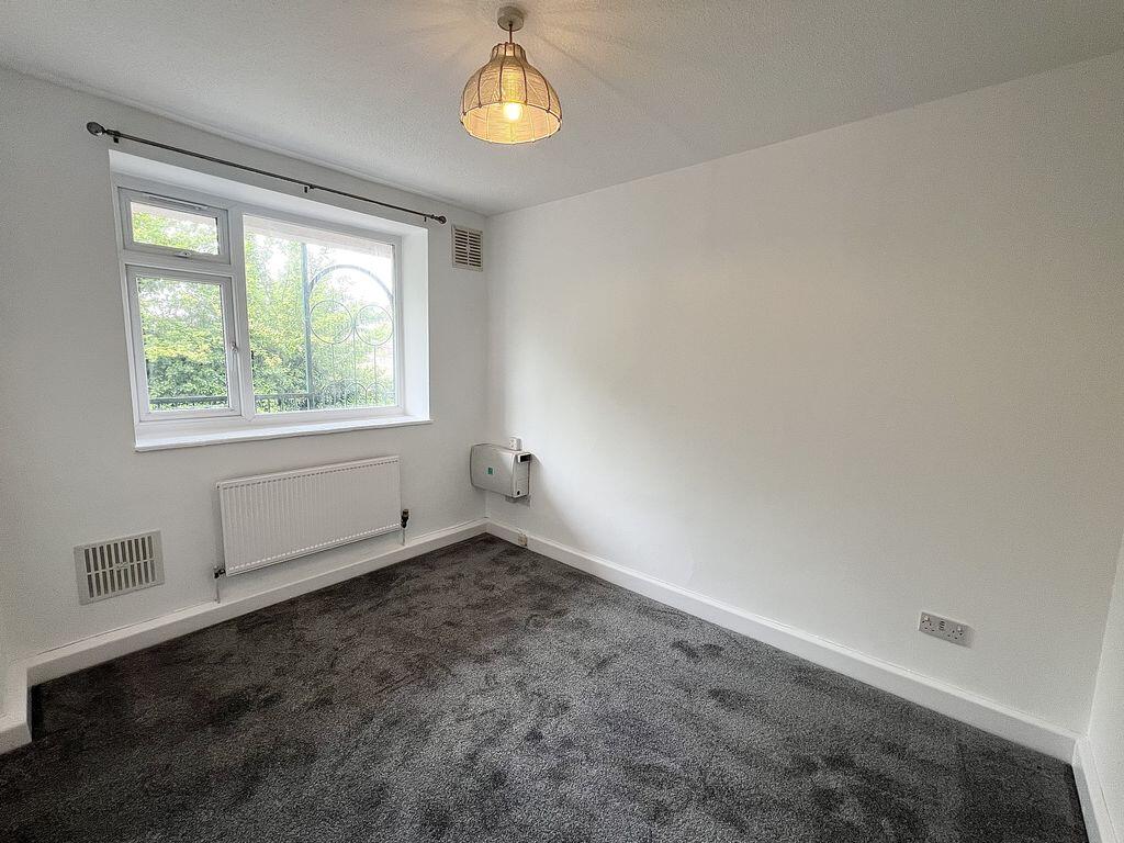 Apartment in Salford, Greater Manchester - More