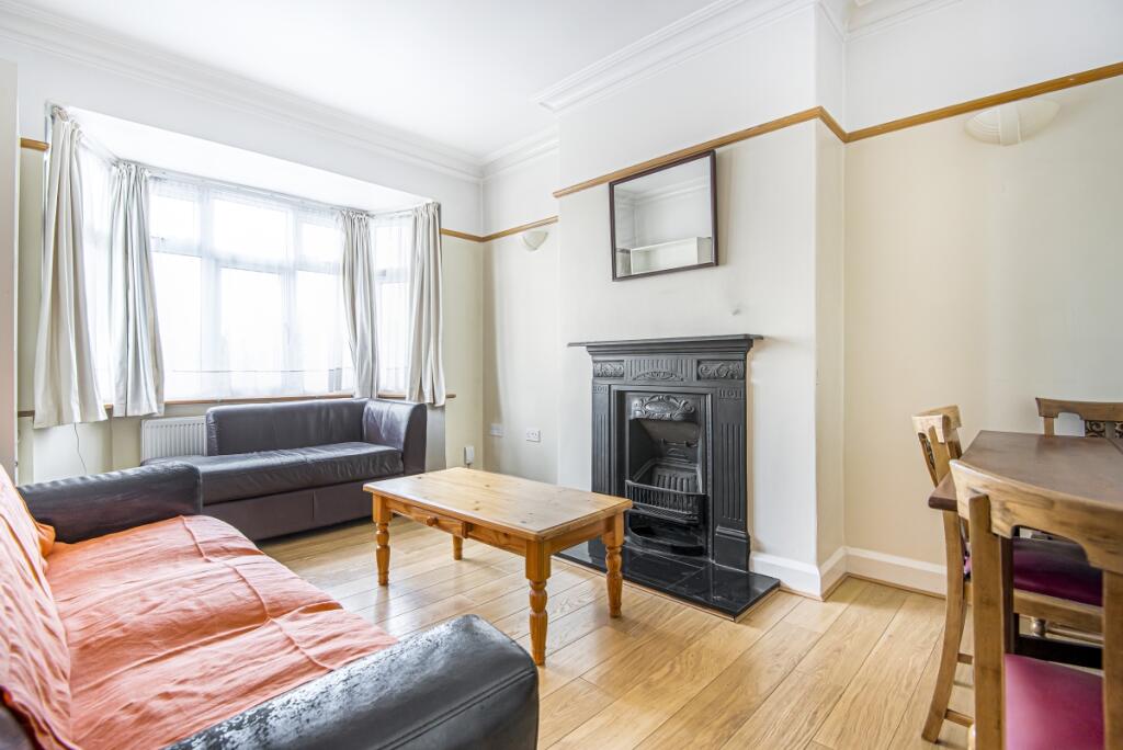 Main image of property: Fieldview, Earlsfield, London, SW18