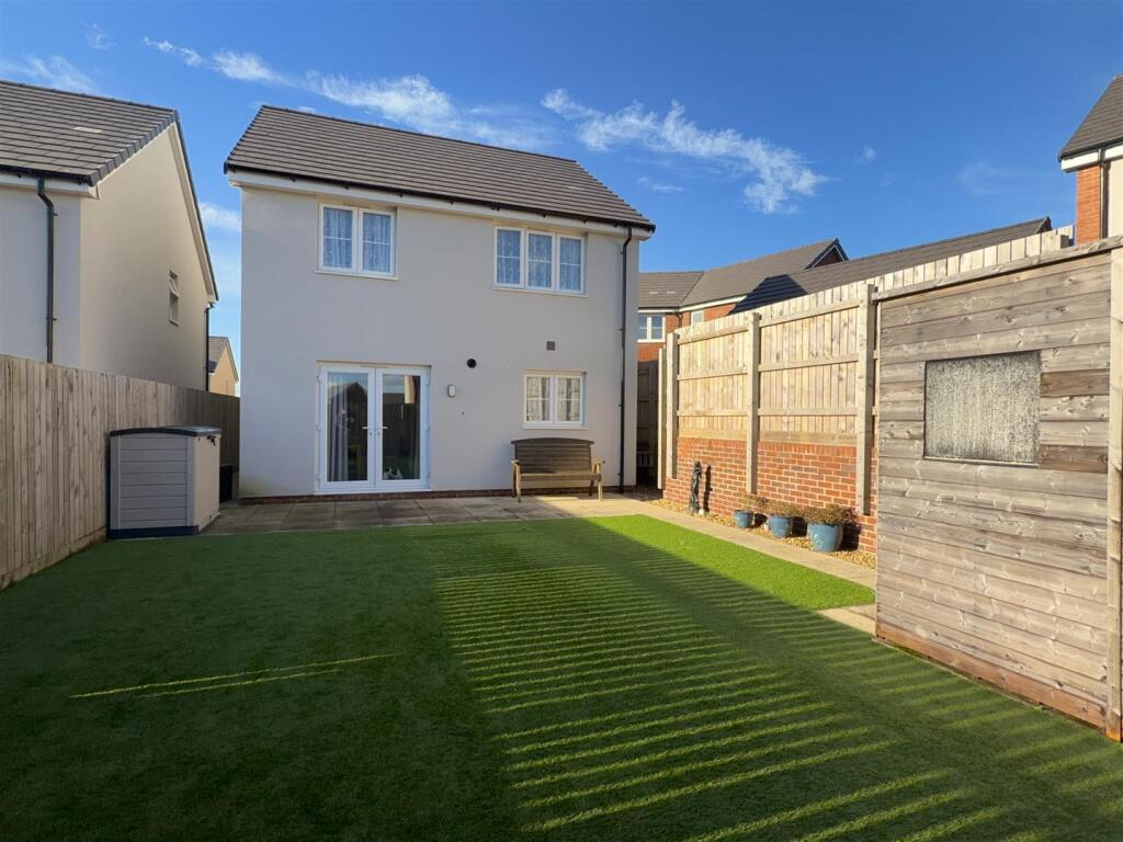 1, Curlew Drive, Westward Ho!, Bideford photo 2