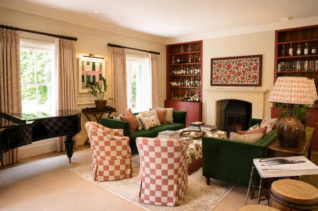 House in Midgham, West Berkshire - View 5