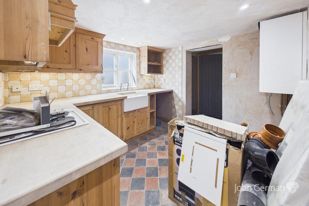 House in East Staffordshire, Upper Nobut, Leigh - View 5